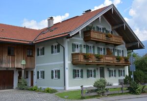 Haus Ambros – Ferienwohnung klein (C) 42 qm, 1 Schlafzimmer, Wohnküche, Balkon