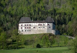 Ferienwohnung Nagerlhof – Ferienwohnung Untersberg 84 qm im OG ,2 Schlafzimmer, Wohnküche, Balkon