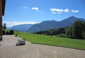 Kochhof – Gästehaus unten 45 qm, Wohnküche, 2 Schlafzimmer, Terrasse mit traumhafter Aussicht