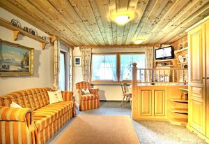 Fewo Maier – Ferienwohnung Nr. 3, 1-2 Personen, 1 Schlafzimmer, Dusche/WC, Balkon, 70 qm