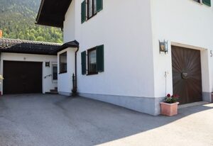 Haus Moderegger – Ferienwohnung 2-4 Pers., ca. 65 qm, 1 SZ, Wohnzimmer, Küche mit Essecke, Balkon