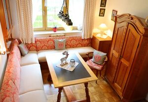 Haus Moderegger – Ferienwohnung 2-4 Pers., ca. 65 qm, 1 SZ, Wohnzimmer, Küche mit Essecke, Balkon