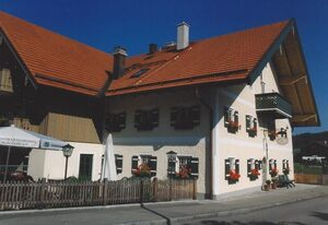 Haus Lohmayrhof – Ferienwohnung 66 qm, 1 Schlafzimmer, Südterrasse mit Bergblick