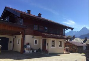 Ferienwohnung Lederhose