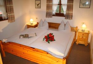 Haus Waidmannsglück – Ferienhaus für 2-4 Pers., 80 m², 2 SZ, Wohnzimmer, Küche mit Essecke, Bk und T