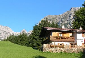 Haus Margaretenhöhe Ferienwohnungen – Ferienwohnung Zauberwald - Märchenhaftes Alpenpanorama mit Terrasse für 1-2 Personen