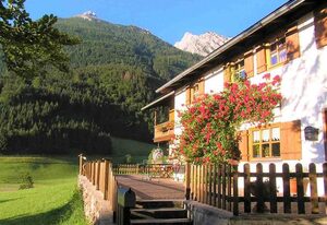 Haus Margaretenhöhe Ferienwohnungen – Ferienwohnung Zauberwald - Märchenhaftes Alpenpanorama mit Terrasse für 1-2 Personen