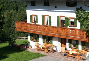 Knotzenlehen Ferienwohnung – Ferienwohnung, 2-4 Personen, 80 qm, Dusche/WC, Balkon, TV, WLAN, 2 Schlafzimmer, Nichtraucher,Obergeschoss, Frühstück mögl