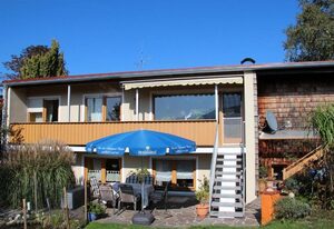 Ferienwohnung Kurtz – Ferienwohnung mit Terrasse und Grillinsel