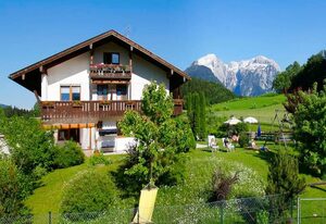 Pension Elvira – Nr. 3, Einzelzimmer Rauher Kopf  mit Dusche, TV, Radio, Safe, Minibar
