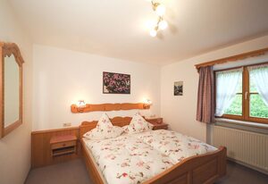 Haus Hölzl Ferienwohnungen – Ferienwohnung Nr. 1, 2 Personen, 40 qm, Terrasse, Schlafzimmer