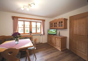 Haus Hölzl Ferienwohnungen – Ferienwohnung Nr. 1, 2 Personen, 40 qm, Terrasse, Schlafzimmer