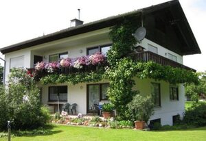 Sollingerhof Familie Hogger – Ferienwohnung Sollingerhof , 100m², 3 Schlafzimmer, 6 Personen, Terrasse