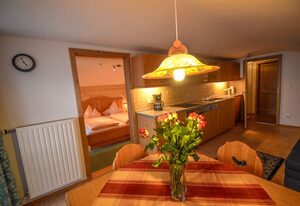 Möslerlehen Ferienwohnung – Ferienwohnung für 1-4 Personen, Dusche/WC, Balkon, TV, W-LAN, Dachgeschoss