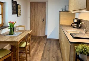 Ferienwohnung Malerlehen – Ferienwohnung Untersberg, 1-2 Personen, 42 qm, Terrasse, ruhige Lage