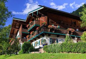 Ferienwohnung Malerlehen – Ferienwohnung Untersberg, 1-2 Personen, 42 qm, Terrasse, ruhige Lage