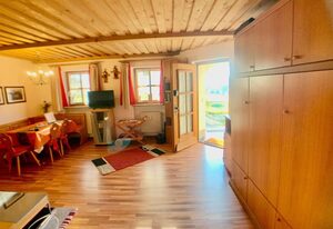 Große Ferienwohnung Pool Sauna Hallenbad Wintersport bei Passau