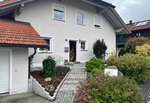 Ferienwohnung Staffelbergblick – Ferienwohnung mit Balkon