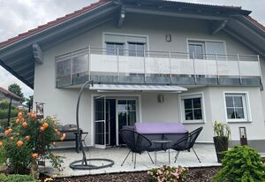 Ferienwohnung Staffelbergblick – Ferienwohnung mit Balkon
