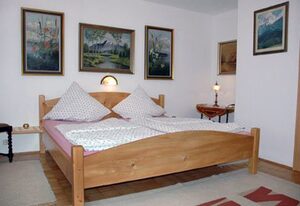 Ferienwohnung Zeitz und Chalet Ramsau – Ferienwohnung für 1-2 Personen, 30 qm, Dusche/WC, Terrasse, TV, W-LAN