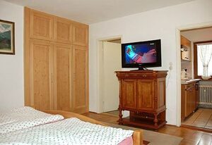 Ferienwohnung Zeitz und Chalet Ramsau – Ferienwohnung für 1-2 Personen, 30 qm, Dusche/WC, Terrasse, TV, W-LAN