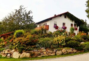 Bio Ferienhof Winkler – Fewo Tittling-Fürsteneck (110qm) für 6 Personen mit großen Balkon