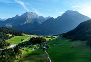 Fronwieshof Ferienwohnungen – Ferienwohnung Hintersee, 1-2 Personen, 50 qm, Balkon mit Bergblick, W-LAN