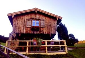 Fronwieshof Ferienwohnungen – Ferienwohnung Hintersee, 1-2 Personen, 50 qm, Balkon mit Bergblick, W-LAN