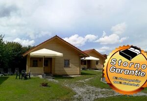 Sepp's Ferienhaus – Holzhaus mit Terrasse und Liegewiese