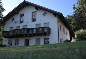Ferienwohnung Miedl – „Neuhäusler Idyll“ ruhige Ferienwohnung mit sonnigem Südbalkon