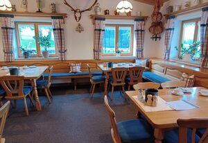 Gästehaus Baltram – Bergsteiger-Zimmer, Etagendusche+WC außerhalb zur Alleinbenutzung, Zusatzliege, W-LAN