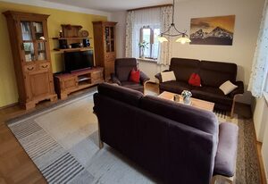 Ferienwohnung Haus Karlsbad – Ferienwohnung Nr.1 100 qm, für 2-4 Personen