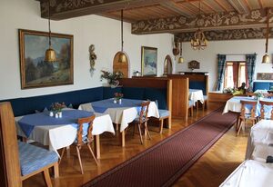 Hotel Krone – Einzelzimmer Typ B 14 qm, mit Dusche und WC, Balkon