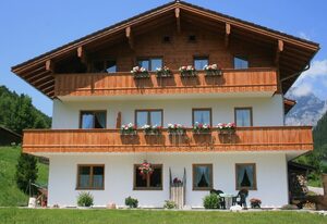 Bartmann Ferienwohnungen – Ferienwohnung Hintersee, 1-2 Personen, 31 qm, Balkon, Wohn-Schlafzimmer