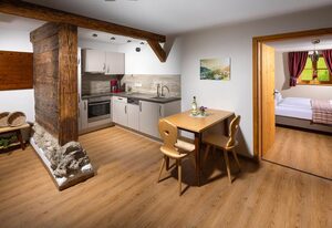Alpenwohnen Pletzerlehen – Ferienwohnung Alpenliebe, 1-2 Personen, W-LAN, 1 Schlafzimmer, barrierefrei,Lift