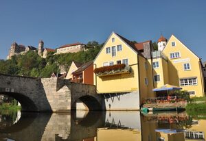 Hotel Gasthof zum Goldenen Lamm – Zimmer 3 - Einzelzimmer mit großem Burgblick