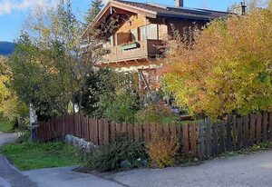 Haus Stoaröserl – Doppelzimmer m. Du/WC Balkon Nr.1 u. 2