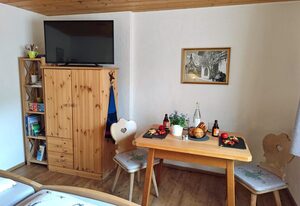 Haus Wimbachtal – Bergsteiger-Apartment, 1-2 Personen, Dusche/WC, Erdgeschoss ohne Frühstück