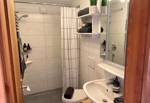 Haus Wimbachtal – Bergsteiger-Apartment, 1-2 Personen, Dusche/WC, Erdgeschoss ohne Frühstück