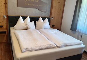 Haus Alpenflora – Ferienwohnung Halsalm, 1-2 Personen, 43 qm, Balkon, W-LAN, 1 Schlafzimmer