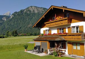Ferienwohnungen Andrea – Ferienwohnung Jenner für 1-3 Personen, 60 qm, Schlafzimmer, Wohnzimmer, Balkon