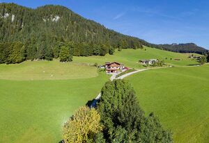 Haus der Berge Ferienwohnung – Ferienwohnung Schmuckenstein, 1-2 Personen, 52 qm, Wintergarten, Balkon, W-LAN