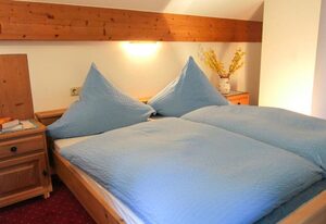 Haus am Reschenberg Ferienwohnungen – Ferienwohnung Königssee, 1-2 Personen, 28 qm, Balkon, Wohn-Schlafzimmer,Mansarde
