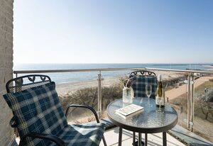 Am Südstrand 9 Strandburg II