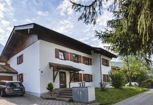 Ferienwohnung Manger – Ferienwohnung Jenner, 1-2 Personen, 70 qm, 1 Schlafzimmer, Balkon mit Bergblick