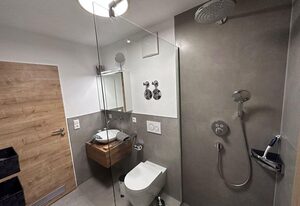 Alpennest Burgberg – Appartement/Fewo, Dusche und Bad, WC, 1 Schlafraum