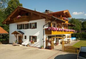 Landhaus Eschenbach – Ferienwohnung Regina für 2 Personen, 52 qm, 1 separates Schlafzimmer, Balkon