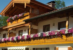 Landhaus Eschenbach – Ferienwohnung Regina für 2 Personen, 52 qm, 1 separates Schlafzimmer, Balkon