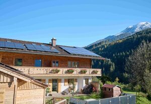 Gästehaus Eckau Ferienwohnungen – Ferienwohnung Steinberg, 1-2 Personen, 37 qm, Balkon mit Bergblick, W-LAN, Wohn-Schlafraum