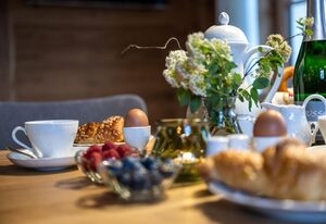 Waldchalets und Ferienwohnungen Allgäu – Ferienwohnung Alpenrose